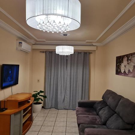 Апартаменты Apartamento 2 Quartos Central Diferenciado Балнеариу-Камбориу Экстерьер фото