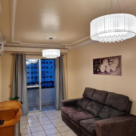 Апартаменты Apartamento 2 Quartos Central Diferenciado Балнеариу-Камбориу Экстерьер фото