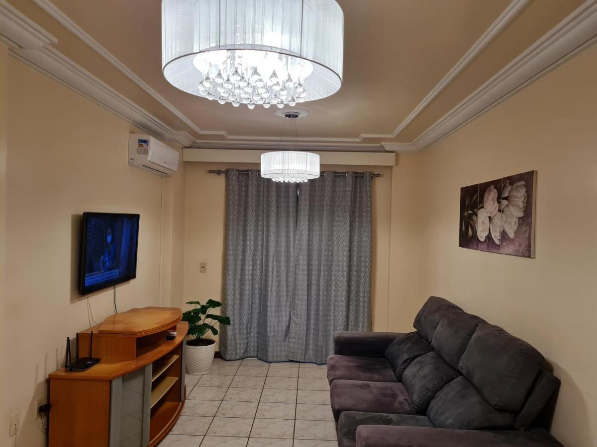 Апартаменты Apartamento 2 Quartos Central Diferenciado Балнеариу-Камбориу Экстерьер фото